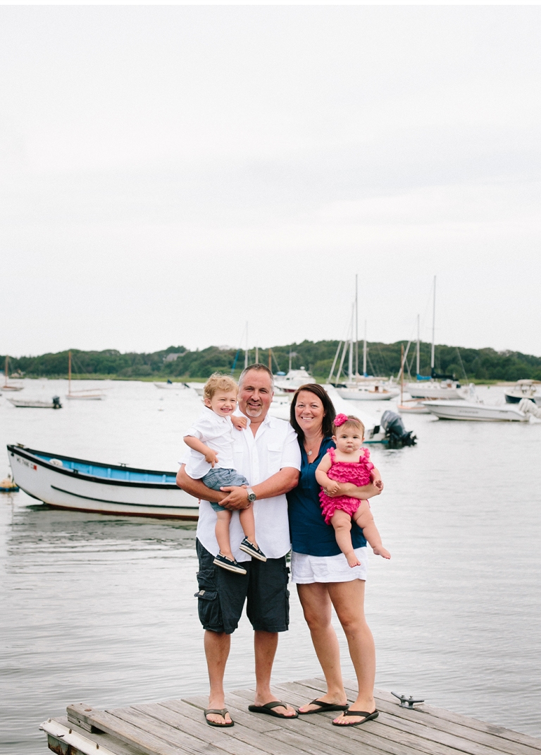 west_falmouth_harbor_dock_lifestyle_family_portraits_cape_cod_photography